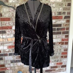 Savage X Fenty Crushed Velvet Robe